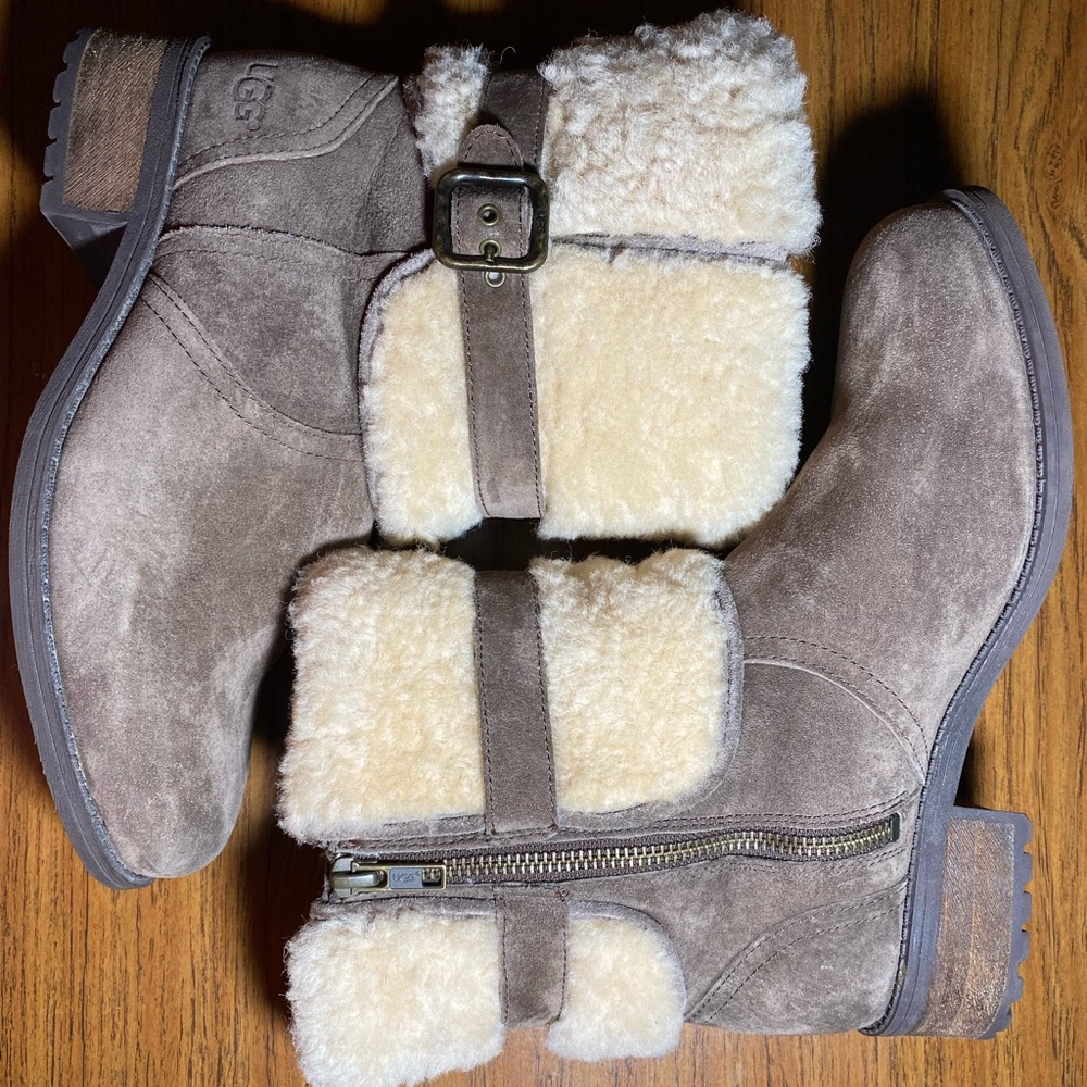 UGG Elings Bootie womens size 7, Dark Brown